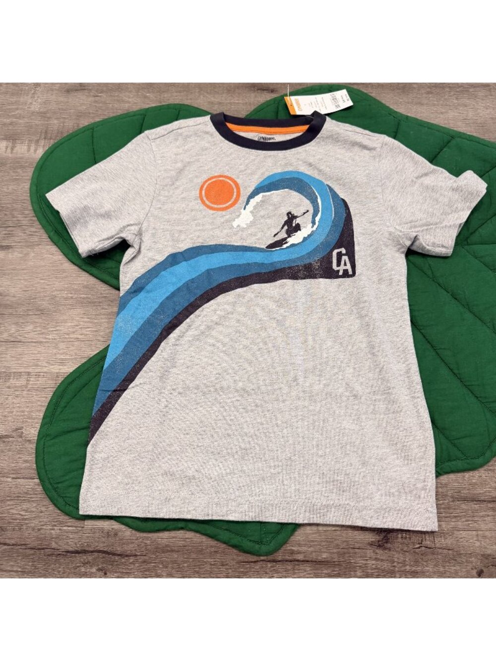 Gymboree Boys 7 Gray Surfer Wave Short Sleeve Graphic Tee T-shirt
